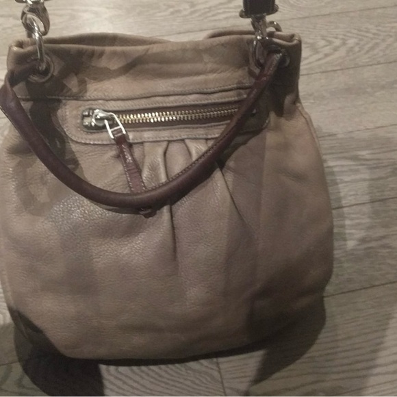 VGUC Roots Olivia leather bag. - Picture 4 of 8